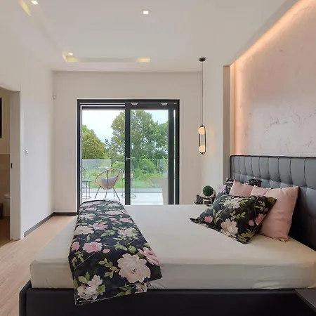 Дом отдыха Alta *